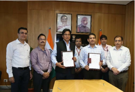 IREDA Targets ₹8,200 Crore Revenue in FY26